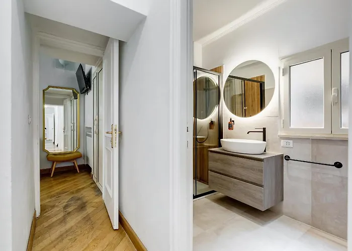 Babuino Exclusive - Grand Apartment Historic Center